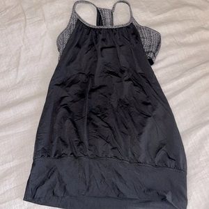 Lululemon workout tank top with bra